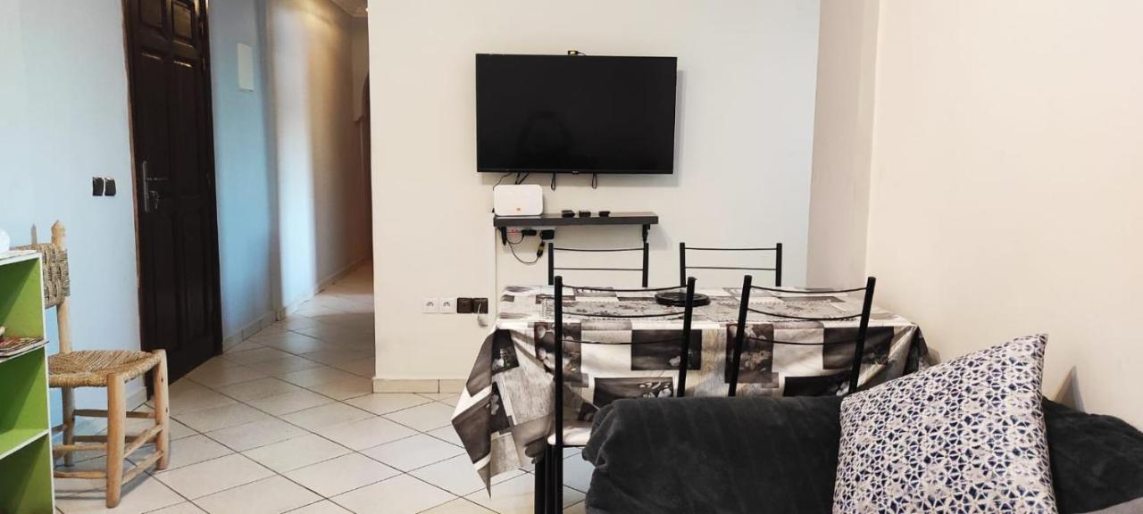Bright Air Conditioned Apartment Near City Center Marrakesch Exterior foto